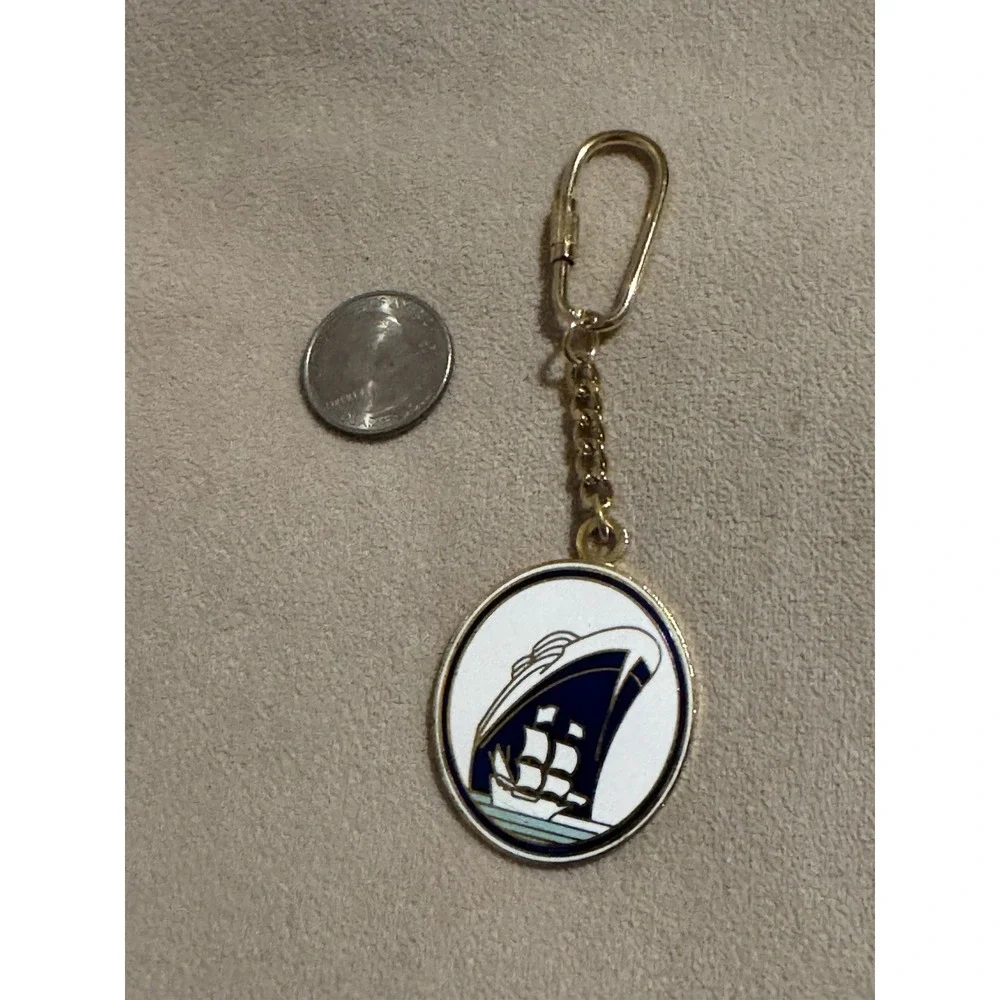 HOLLAND AMERICA LINE CRUISE SHIP METAL KEYCHAIN FOB